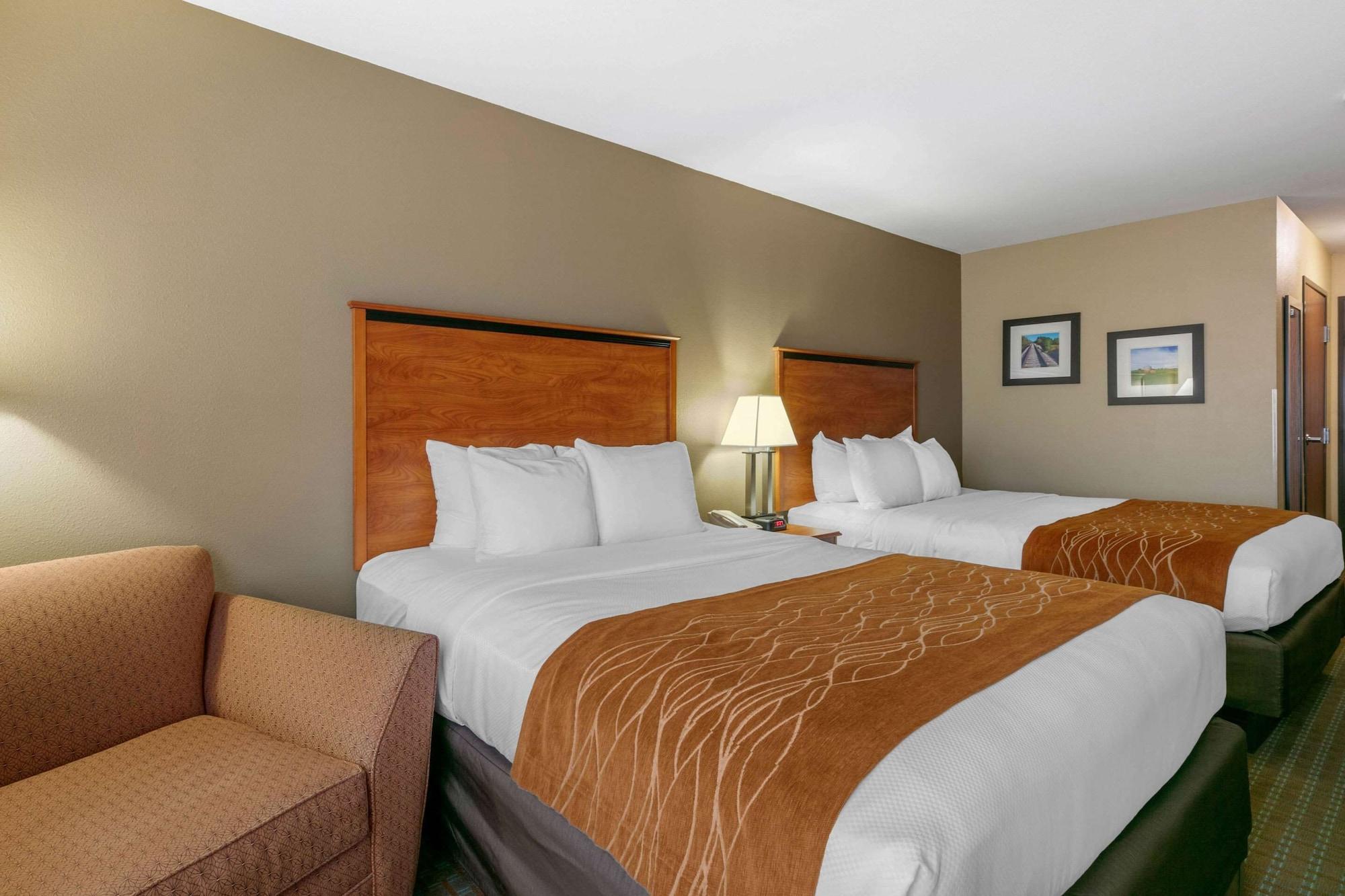 Comfort Inn & Suites Marion I-57 Exterior photo