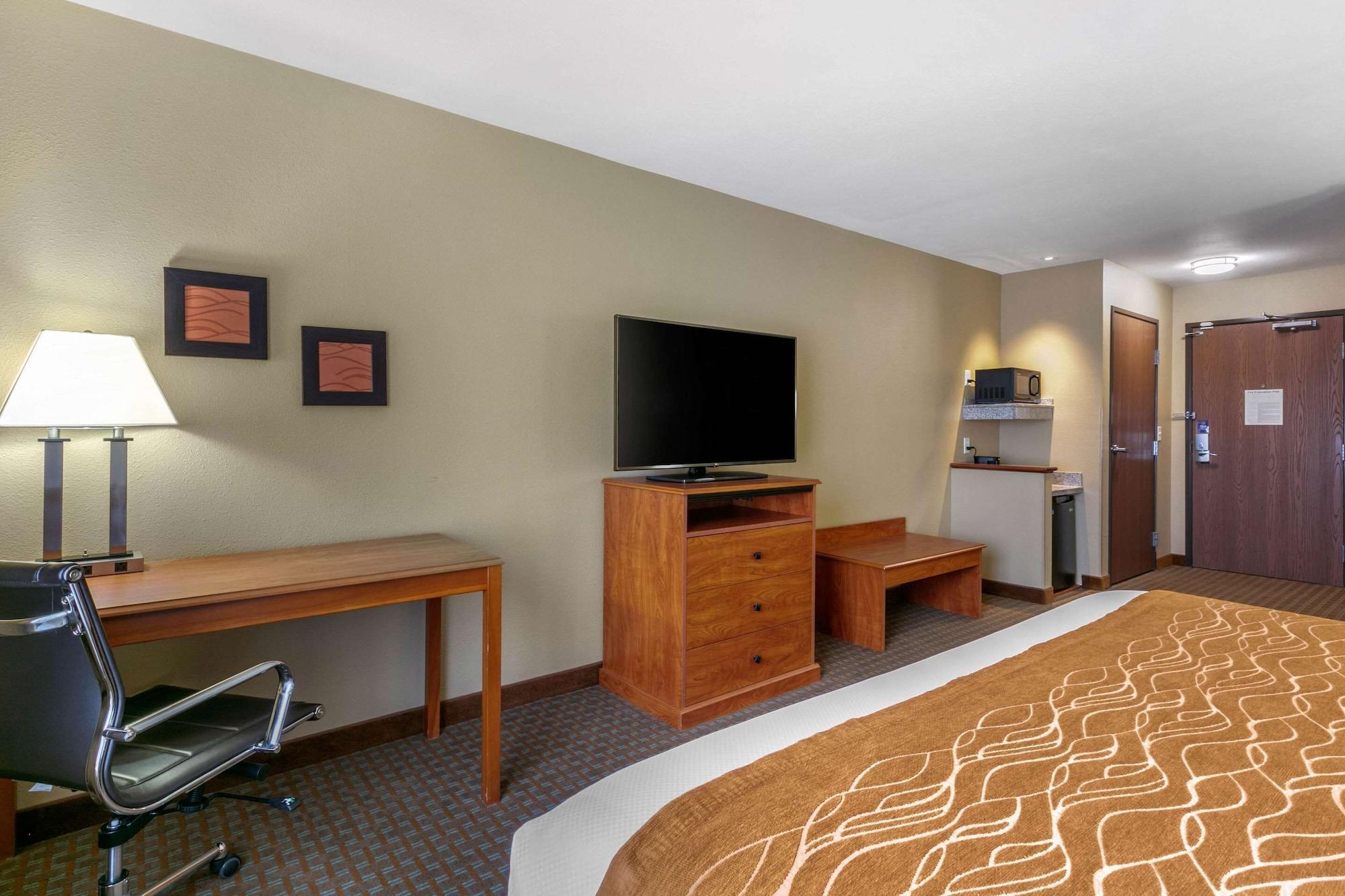 Comfort Inn & Suites Marion I-57 Exterior photo